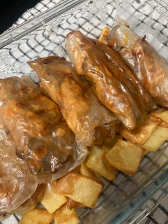 Una foto de Rollitos semi-crujientes de pollo con verduras