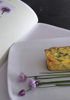 Une photo de Flans aux asperges vertes, parmesan et ciboulette