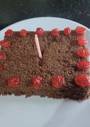 A picture of Jhatpat Biscuit Cake in Microwave.