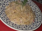 Una foto de pasta de sémola
