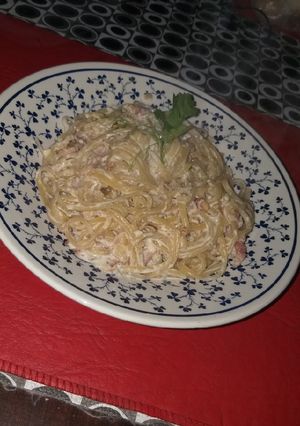 Una foto de Pasta "alfredo" ESPECIAL