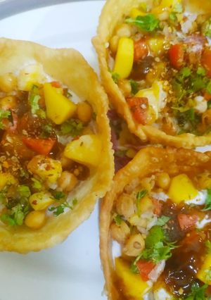 A picture of Katori Dahi chnna chat.