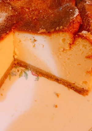 A picture of Healthy Yoghurt Baked Cheesecake (low calories & low carb) witho.