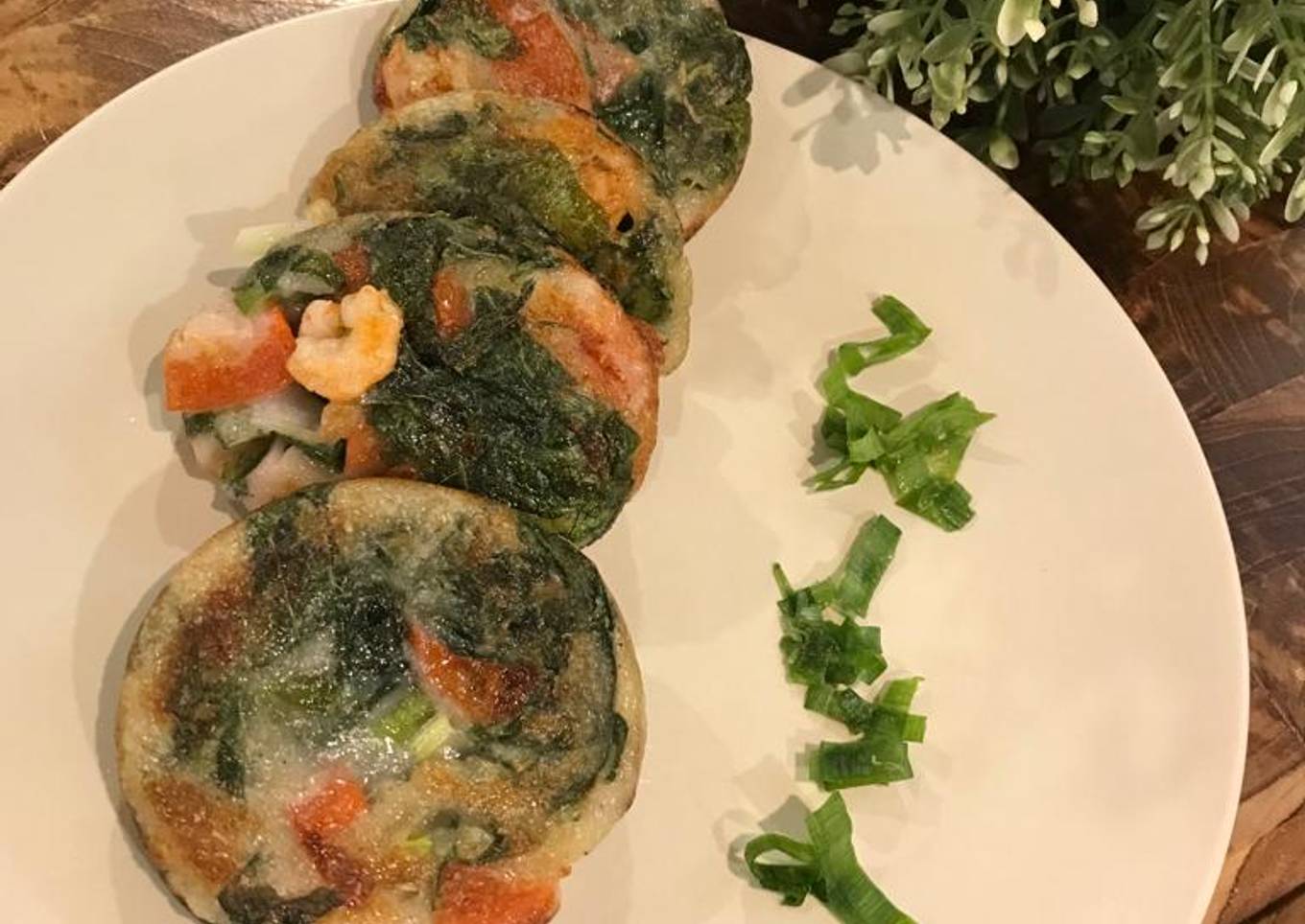 Cara Gampang Menyiapkan Pancake Bayam Korea (Sigeumchi Jeon) Anti Gagal
