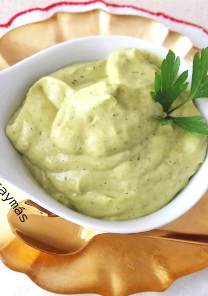 Una foto de Salsa de aguacate