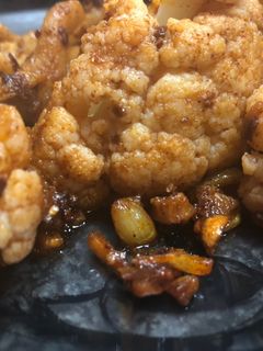 Una foto de Coliflor con ajada y pimentón en Olla Gm G