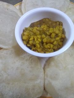 ছোলার ডাল ও লুচি রেসিপির প্রধান ছবি