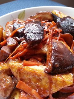 醬燒鮮菇會脆皮豆腐 的食譜成品照片