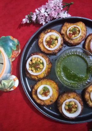 A picture of Healthy besan suji snacks.