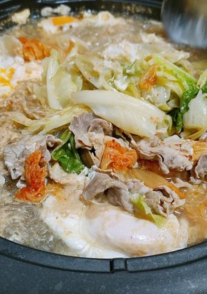 超簡單韓式豬肉蛤蠣豆腐鍋🍲 的食譜成品照片