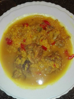 Una foto de Arroz caldoso con conejo de campo
