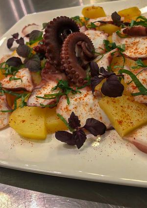 A picture of Tako potato Salad.