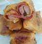 Cara Mudah Menyiapkan Resep Lumpia sosis meleleh yang Menggugah Selera Anti Ribet, Sempurna