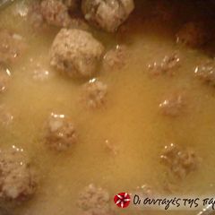 A picture of Giouvarlakia (without eggs).
