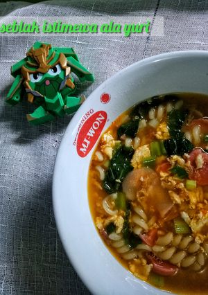 Foto resep Seblak istimewa ala yuri