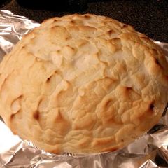 A picture of Lemon Meringue Pie.
