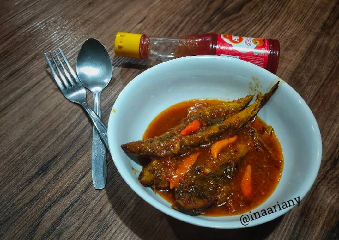 Tongkol bumbu sarden