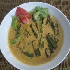 A picture of Okra mappas [Vendakka mappas].