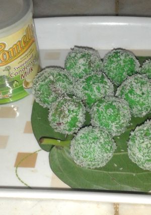 A picture of Paan ladu.