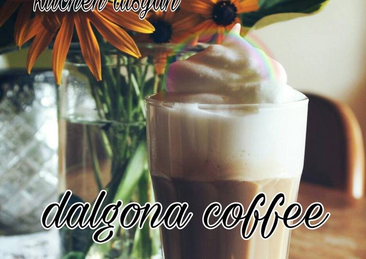Cara Gampang Menyiapkan Dalgona coffee Anti Gagal