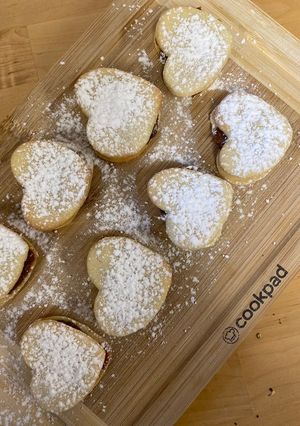 Una foto de Alfajores de masa sableé súper fáciles
