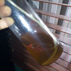 A picture of Coconut and Lemon oil for a good skin.