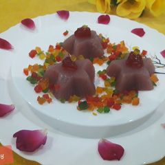 A picture of Pomegranates pudding it's very yummy and delicious.