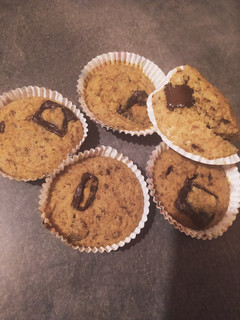 A picture of Chocolate Lava Muffins with Stale Bread.