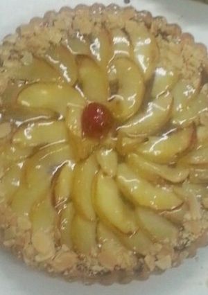 صورة لوصفة تارت التفاح بكريمة اللوز