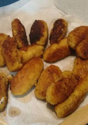 Una foto de Plátanos machos rellenos.ॐ