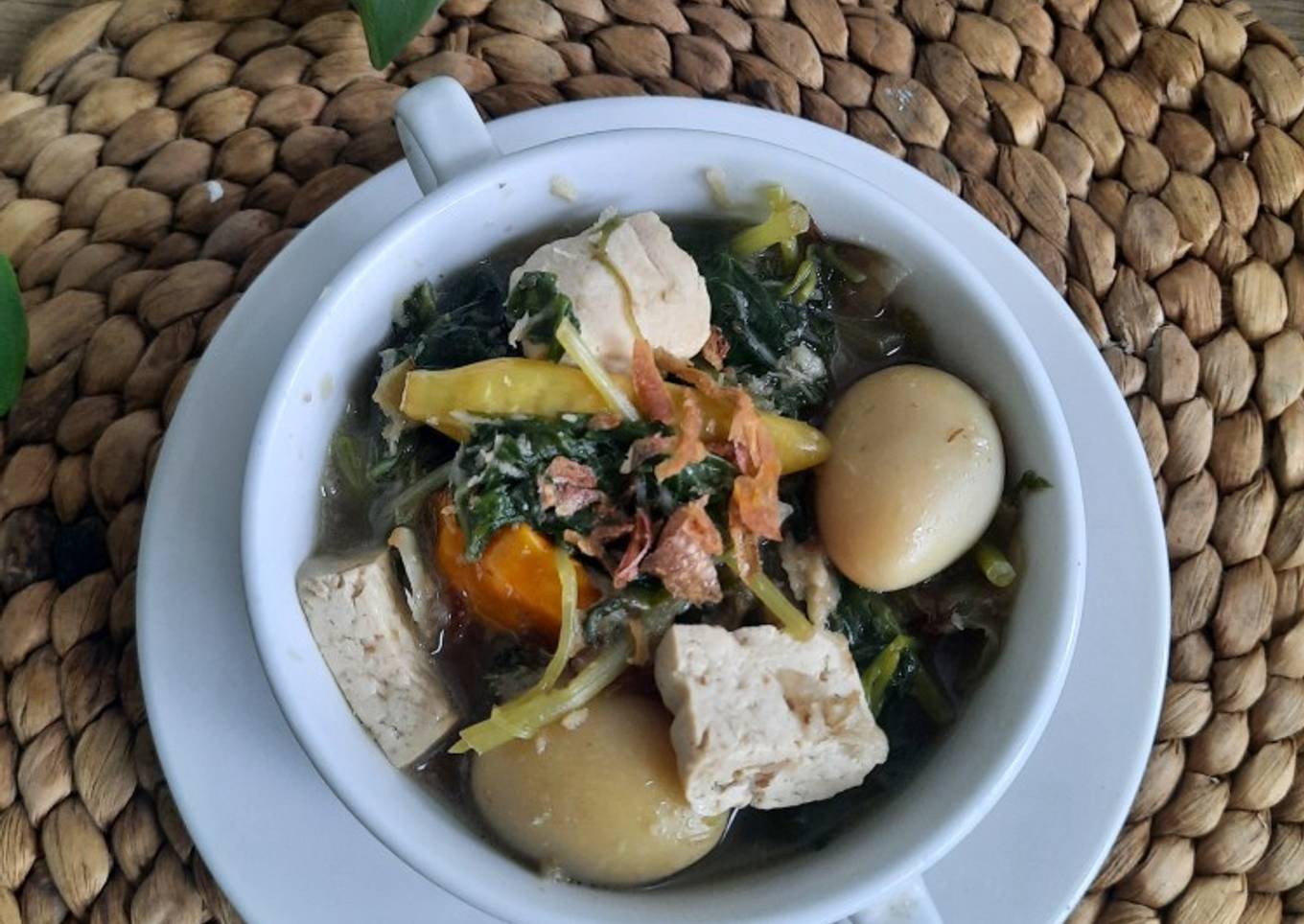 Oblok Bayam Puyuh Tahu