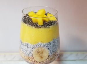O poză a rețetei Budincă de chia cu mango.