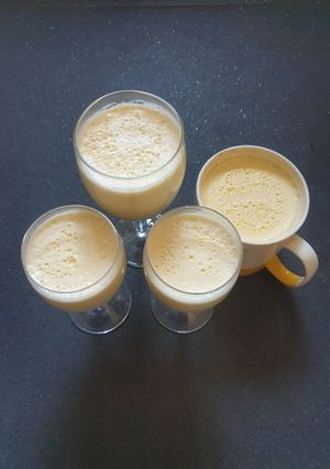 A picture of Gelatine leaf Pannacotta.