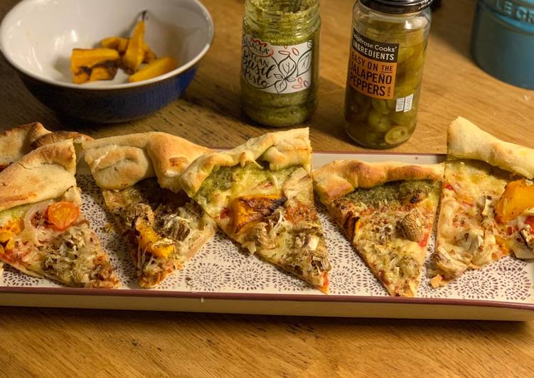 Pesto crust pizza π
