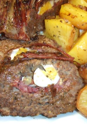 Foto principal de Rollo de carne horneado, con patatas