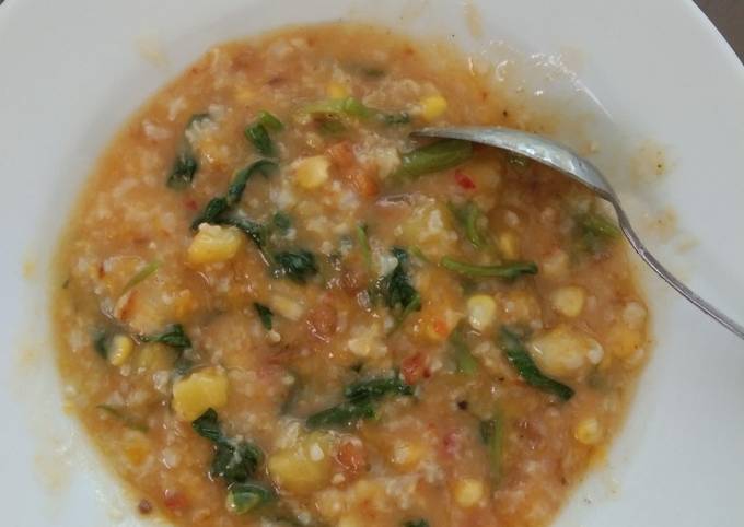 Cara Gampang Membuat Bubur Manado (Tinutuan) yang Bikin Ngiler