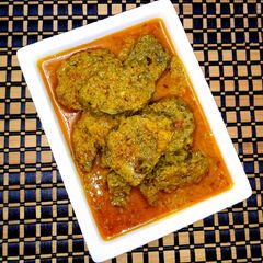 A picture of Palak Kay Pattoray.