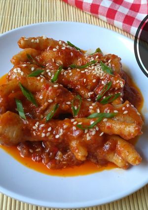 Foto resep Maeun Dakbal (ceker pedas ala korea)