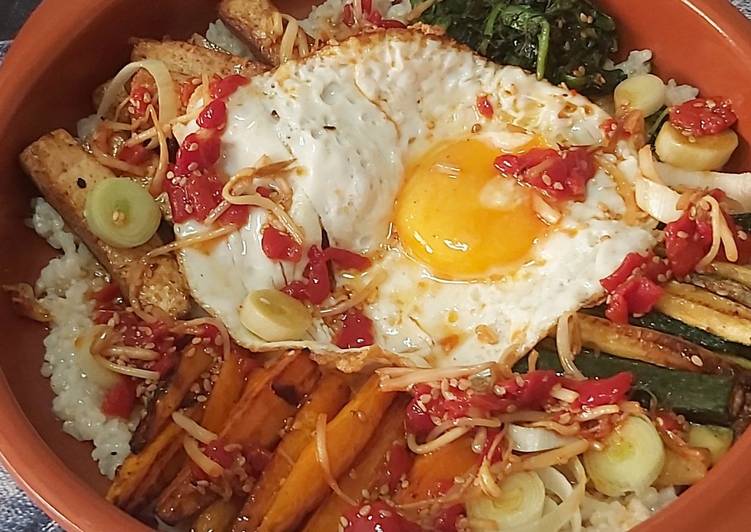 Cazuela nutritiva bibimbap