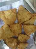 Aloa ke smosa with red and Chana chutney