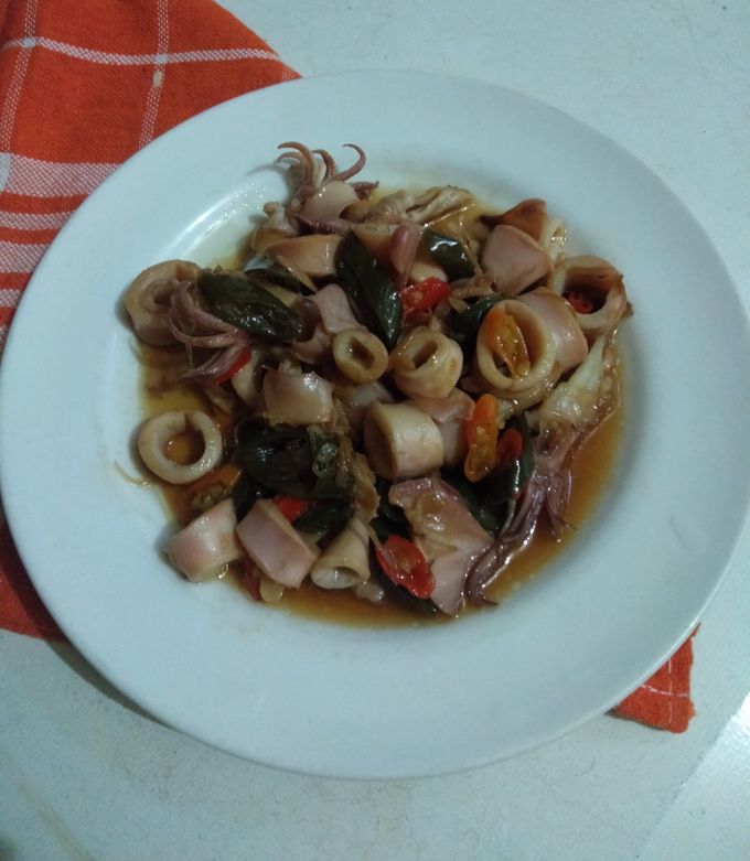 Foto resep Tumis Cumi Asin Cabe Ijo