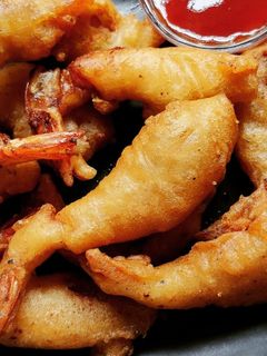গোল্ডেন প্রণ ফ্রাই(golden prawn fry recipe in Bengali) রেসিপির প্রধান ছবি