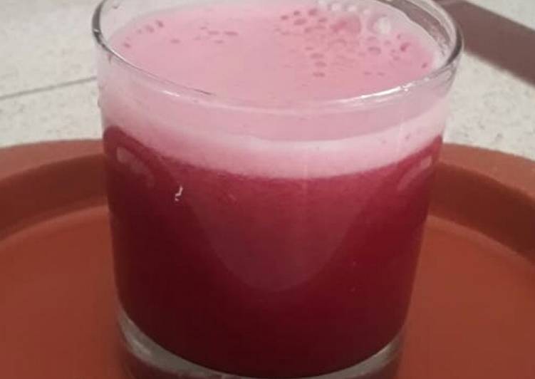 Simple Way to Make Super Quick Homemade Orange, Carrot and Pomegranate juice
