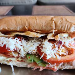 A picture of Subway sabz sandwich.
