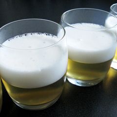 A picture of Apple Juice & Vodka Jelly.