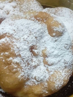 Una foto de Tortas fritas "Domingueras"