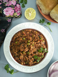 A picture of Kheema Matar (Mutton Mince With Green Peas).