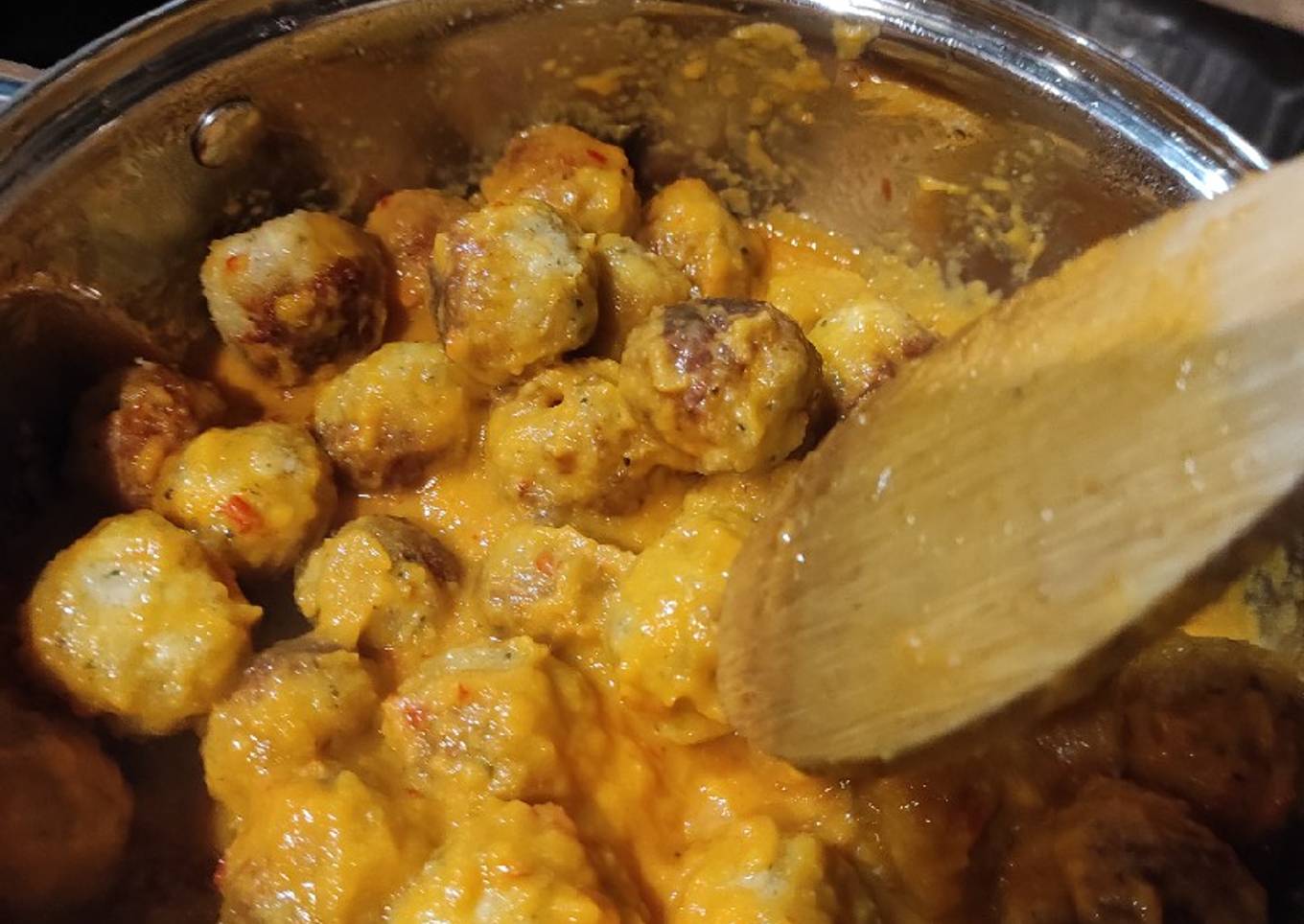 Albóndigas de pollo en salsa