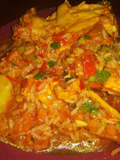 Una foto de Guiso de Arroz con Pollo 🍽