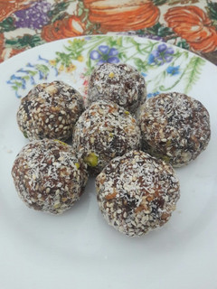 A picture of Ladoo.